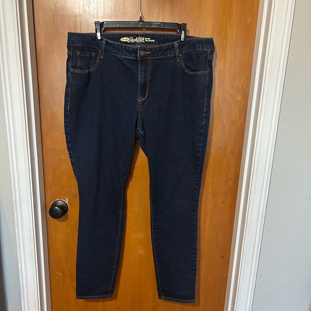 Old Navy Rockstar Mid-Rise Super Skinny Jeans 18